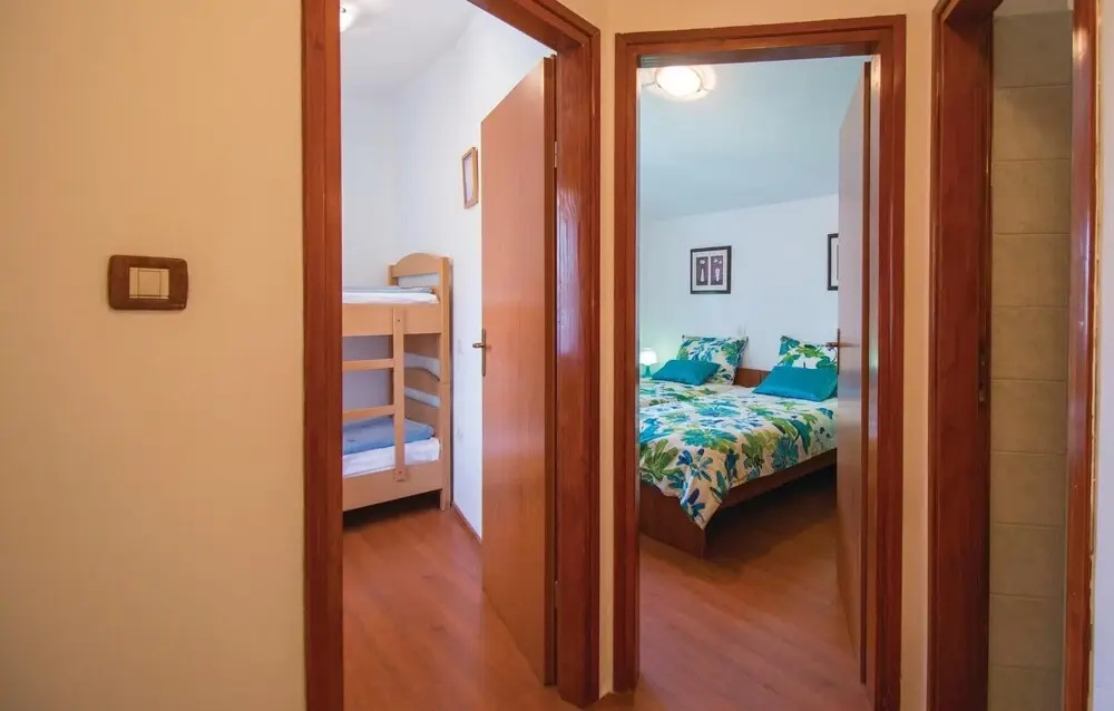 Awesome Home in Gondolici With Wifi and 3 Bedrooms