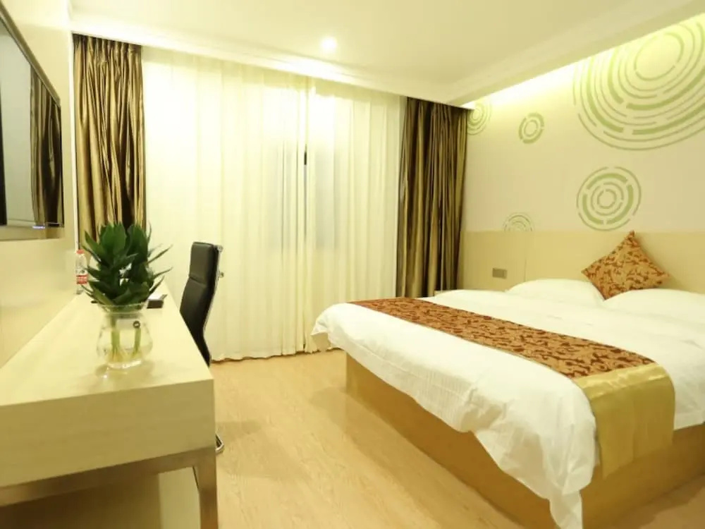 Tianjin Yuetan Hotel