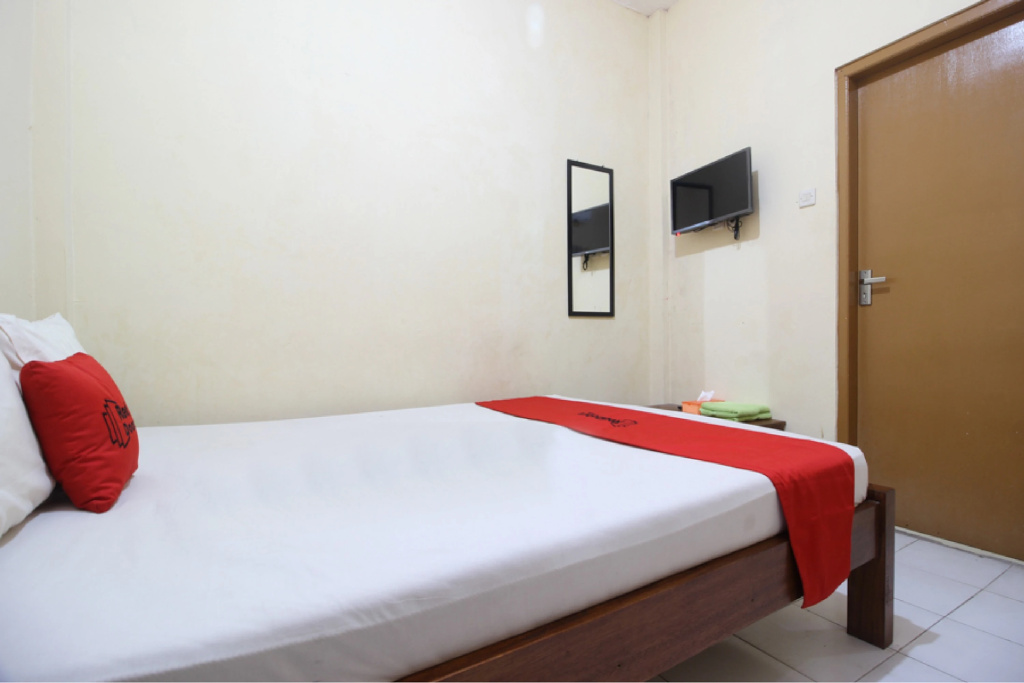 RedDoorz @ Jalan Parangtritis