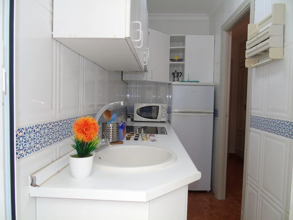 A&N Torre del Mar Beach Townhouse Private Solarium