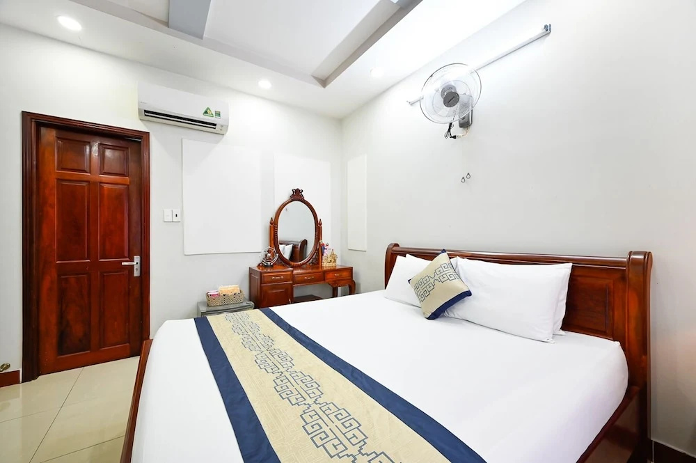 Sky Star Hotel