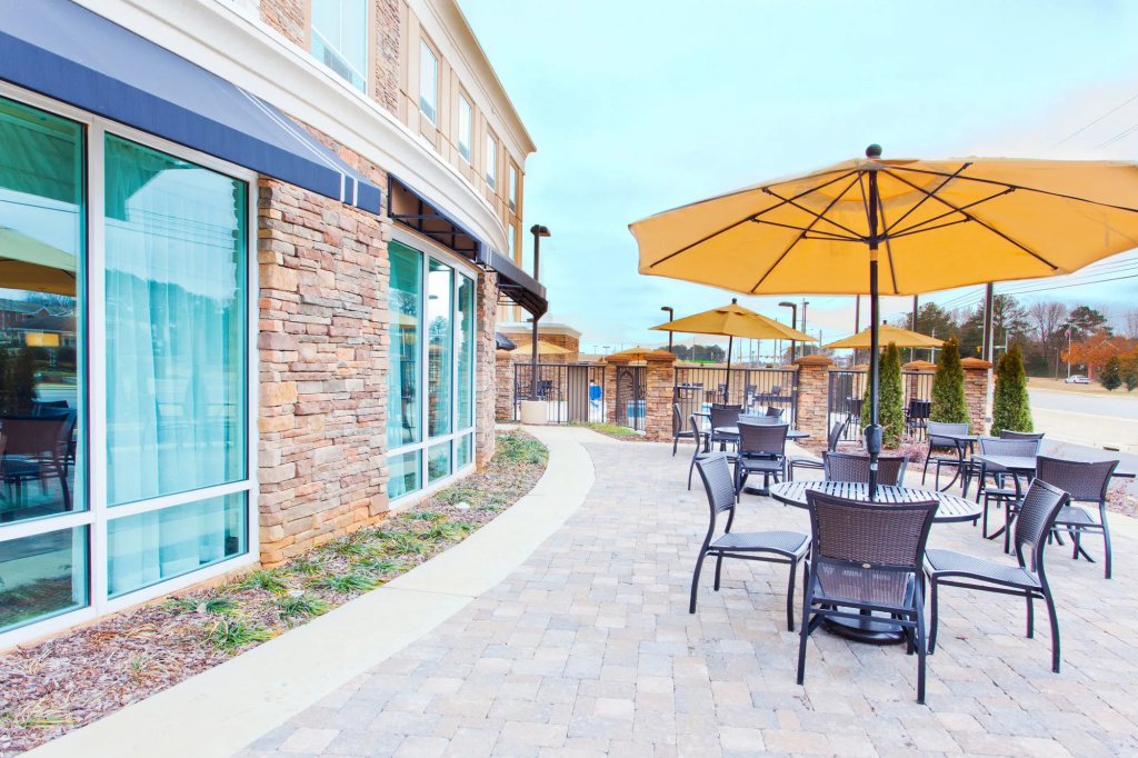 Holiday Inn Express Hotel & Suites Huntsville West - Research Park by IHG