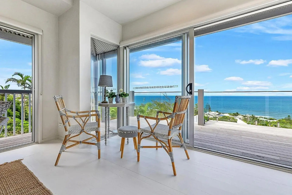 Enterprise St Prestigious Home with Breathtaking Views