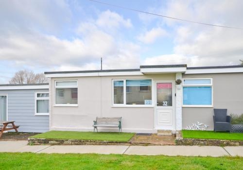 32 Sandown Bay Holiday Centre
