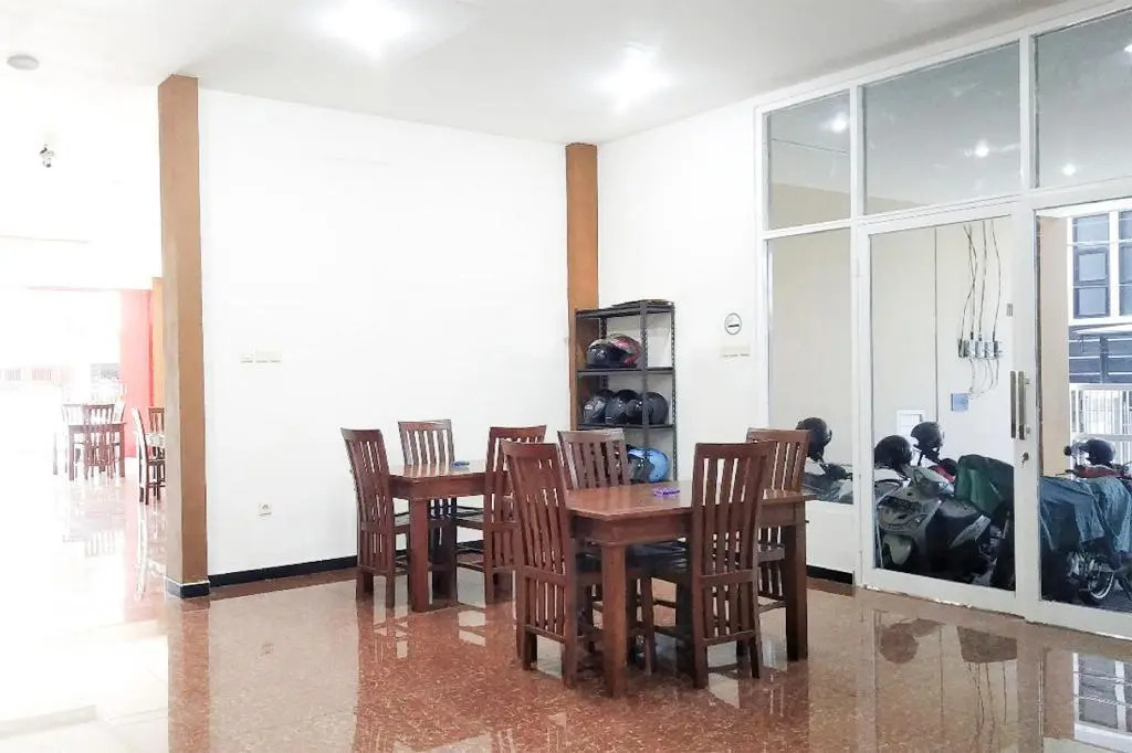 OYO 3482 Bima Guest House