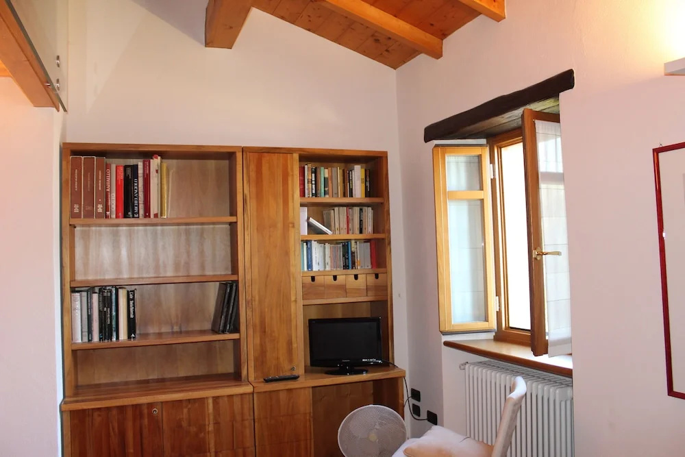 Villa Claudia Tuscany Style