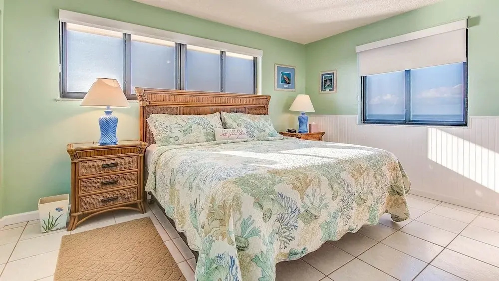 Bayfront Townhome With Boat Slip, Pool And Beach 2 Bedroom Townhouse by RedAwning