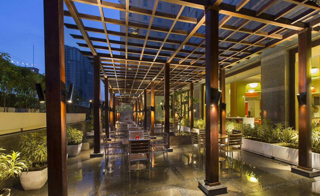 ibis Gurgaon Golf Course Road Hotel