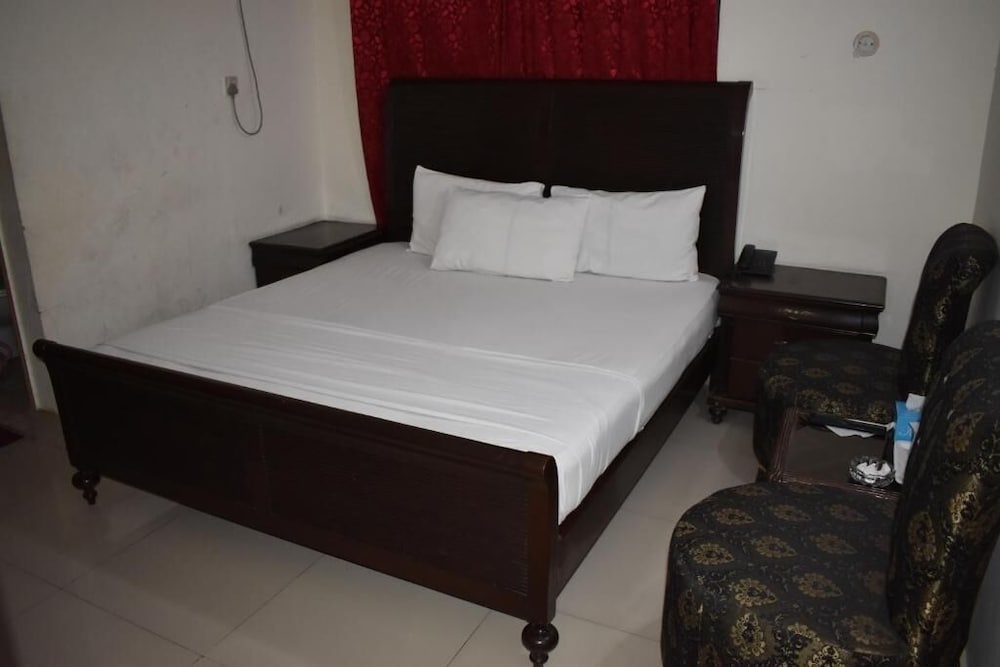Hotel Basaira