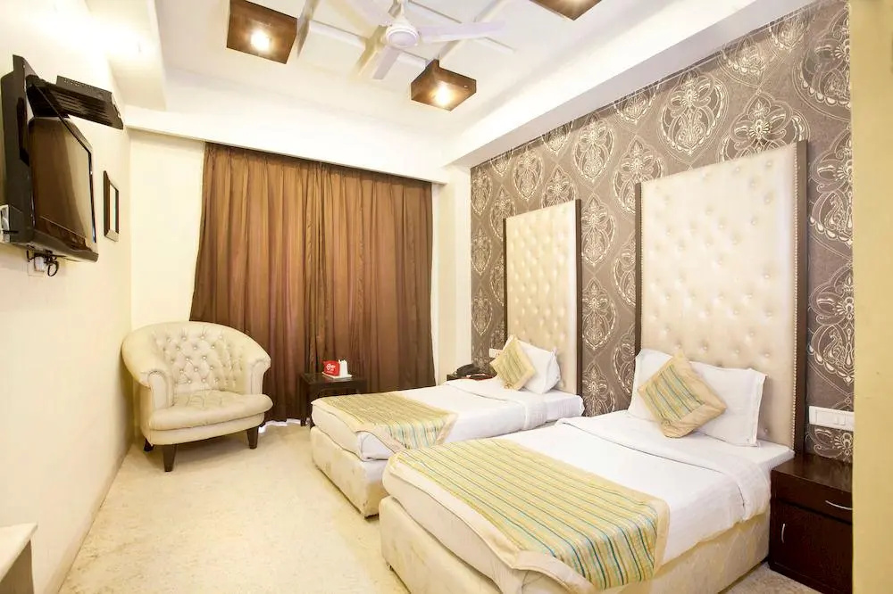 Capital O 312 Hotel Aster Inn