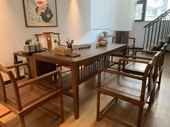 Xicheng Yiju Hotel ( Wuhan Railway Station& Wuhan Happy Valley)