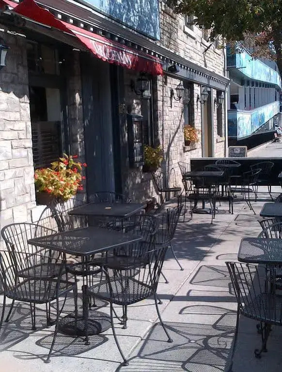 The Queen's inn