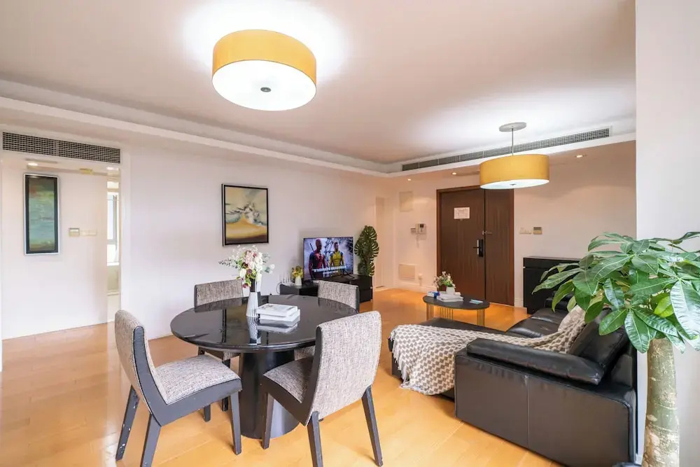 Tyms 3BR 2BA Apartment in Xujiahui