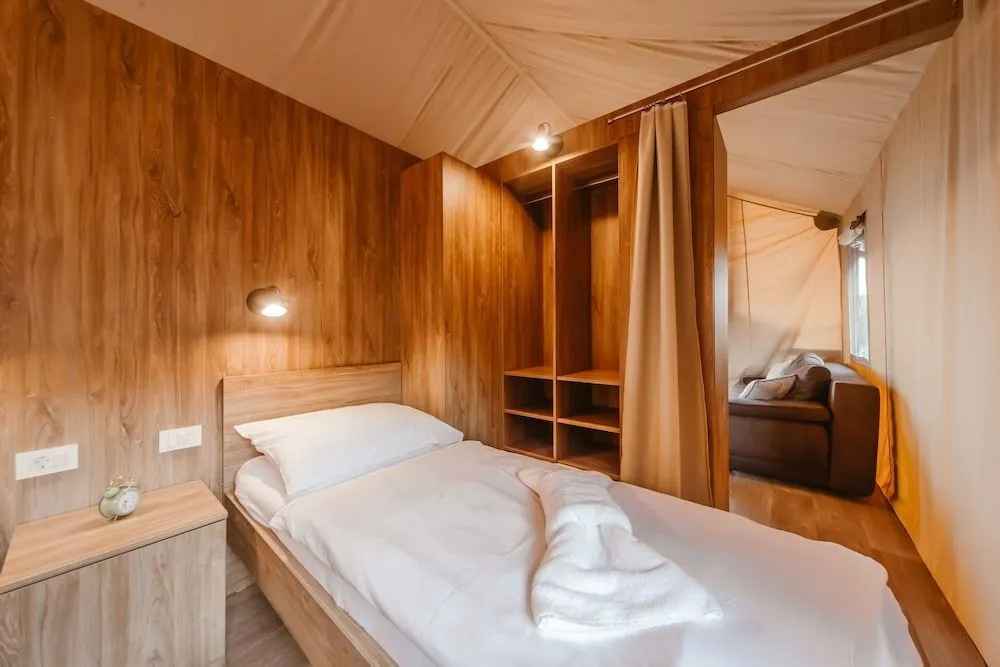Glamping Tents Trasorka