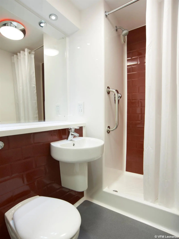 Travelodge London Excel Hotel