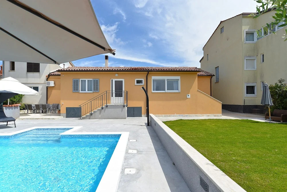 House 1231