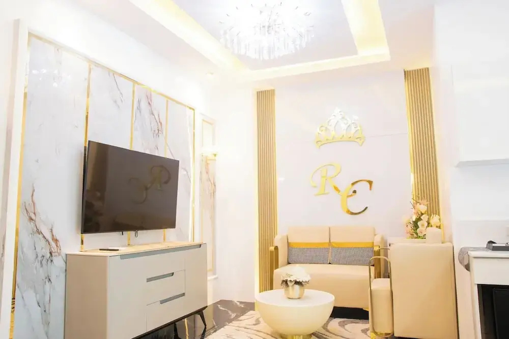 The Royal Clb Hotel and Resorts