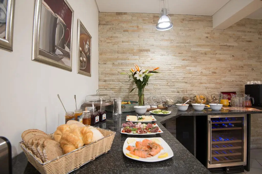 Monte Bello Guesthouse