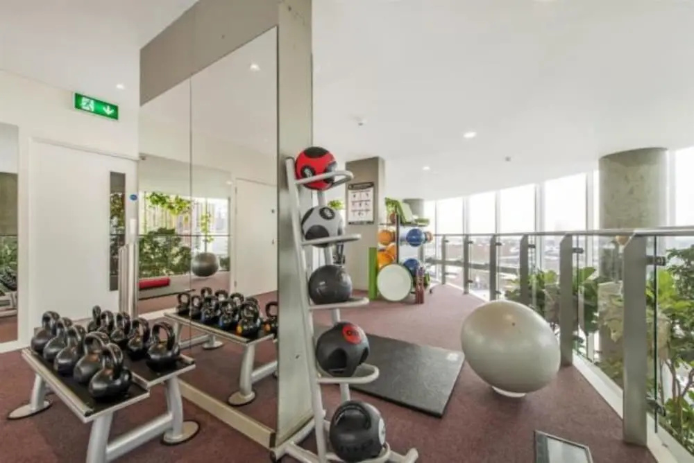 1 Bedroom Apartment With Gym and Terrace