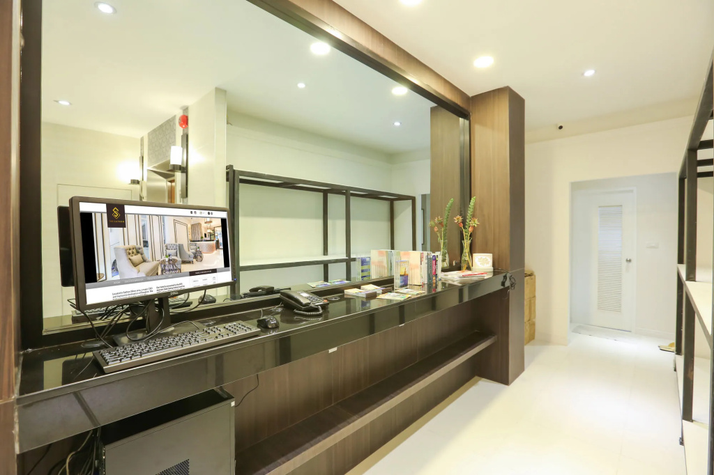 The Sathon Vimanda Hotel