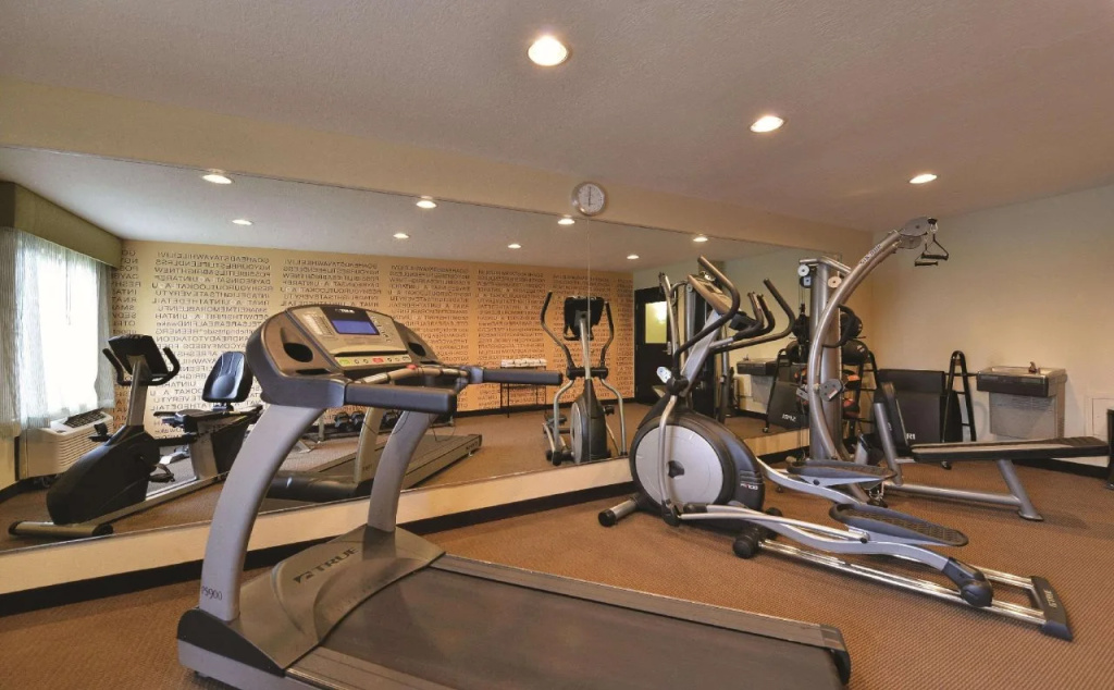 Best Western Plus Greenwood Indy South Inn