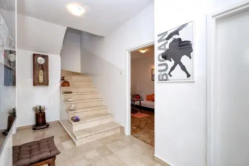 Apartment Sjajna