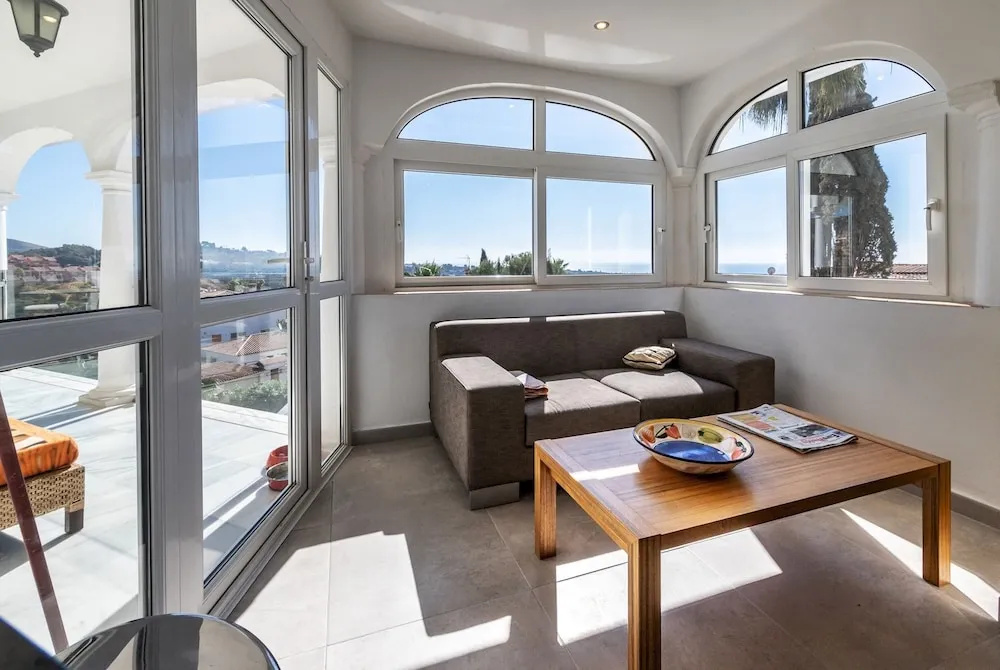5BR 4BA Villa Romano With Panoramic Sea and Golf Views in Elviria, Marbella