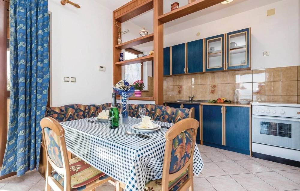 1 Bedroom Amazing Home In Lovran