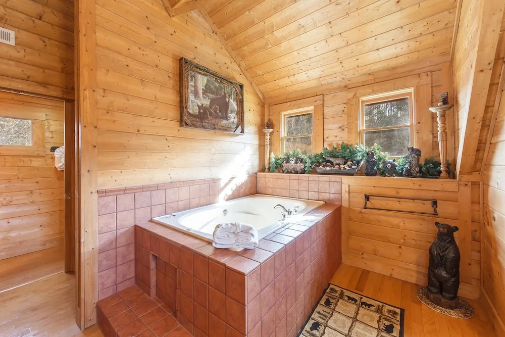 Something Extra 2 Bedroom Cabin by RedAwning