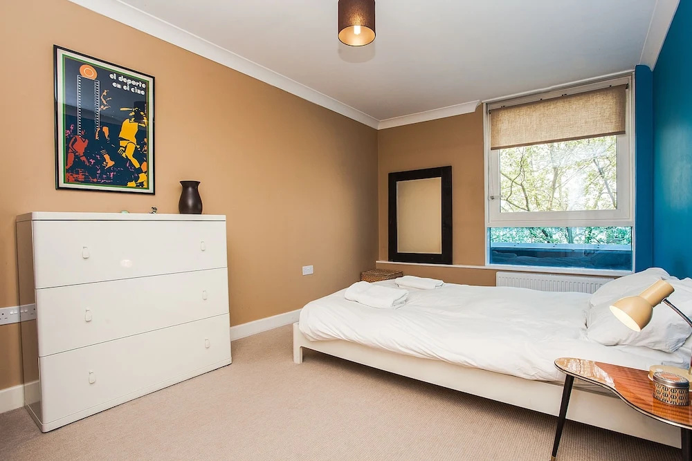 Modern 1 Bedroom Apartment in Peckham