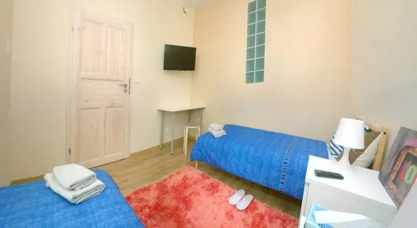 HeroHostel