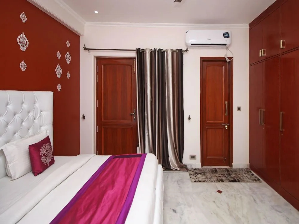 OYO 8430 Absin Hospitality