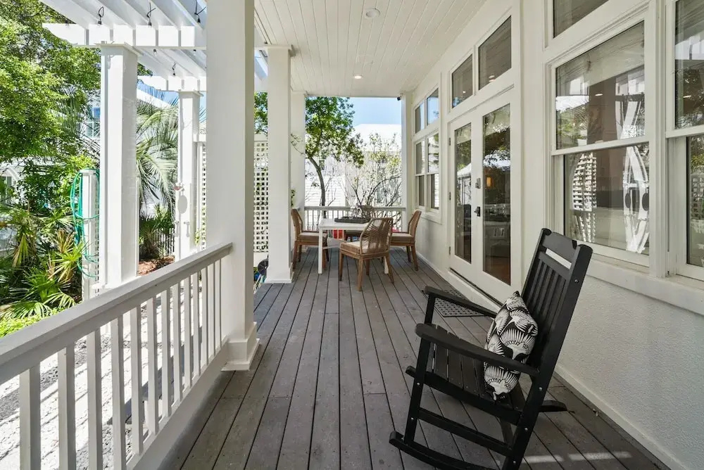 Stella By The Sea 3 Bedroom Home by RedAwning
