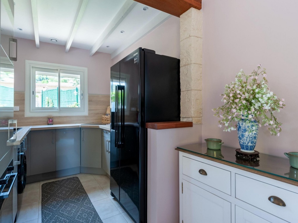 Villa Jenuska, Attractive holiday home in Callian with private pool