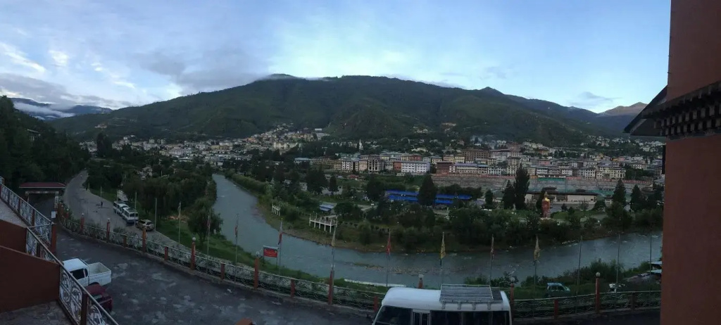 Hotel River Valley