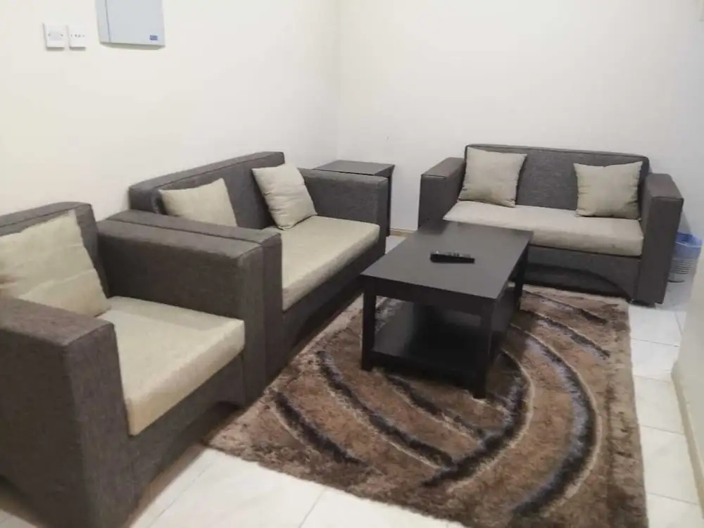 Oyo 496 Rose Abha