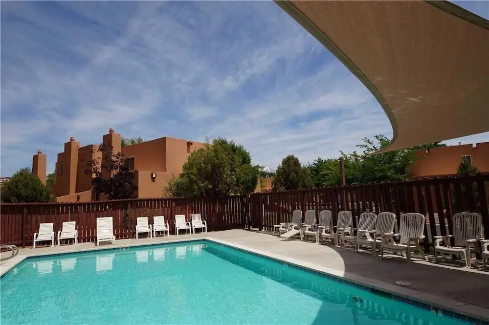 Adobe Dreams  3292 - 2 Br Condo