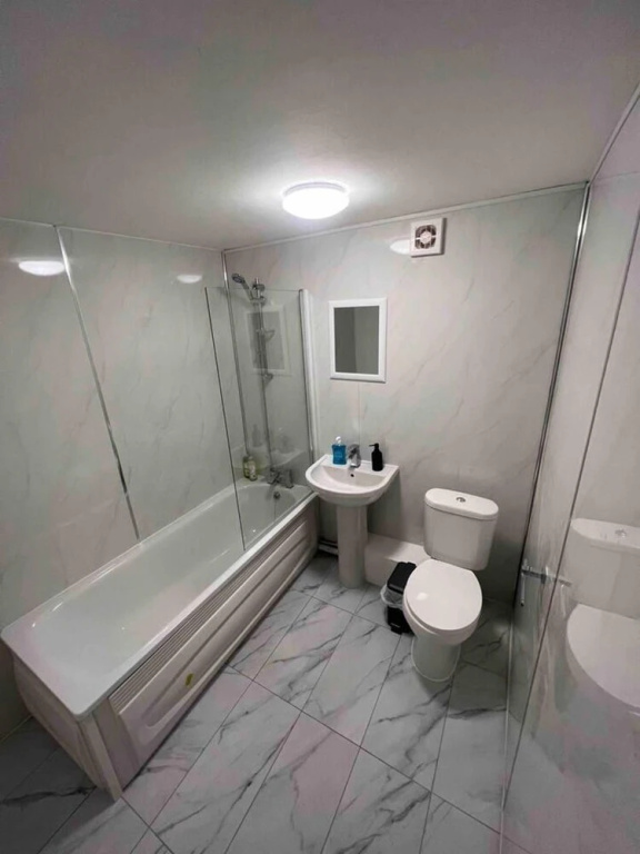 Spacious Luxury 2 Bedroom Apartment, Station 1min