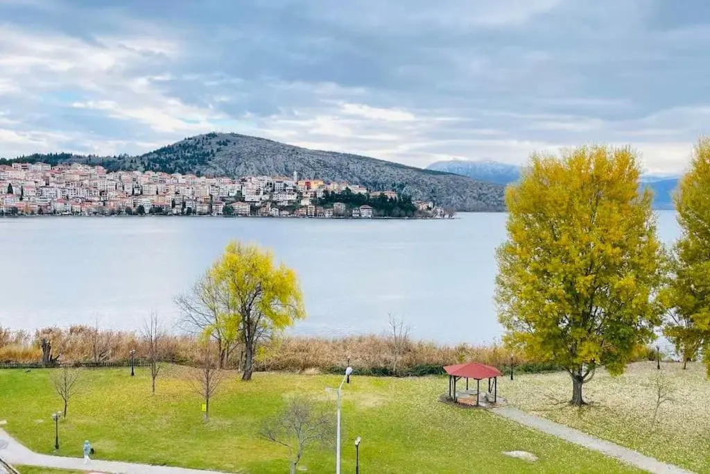 Lida'S Apartment Lake View