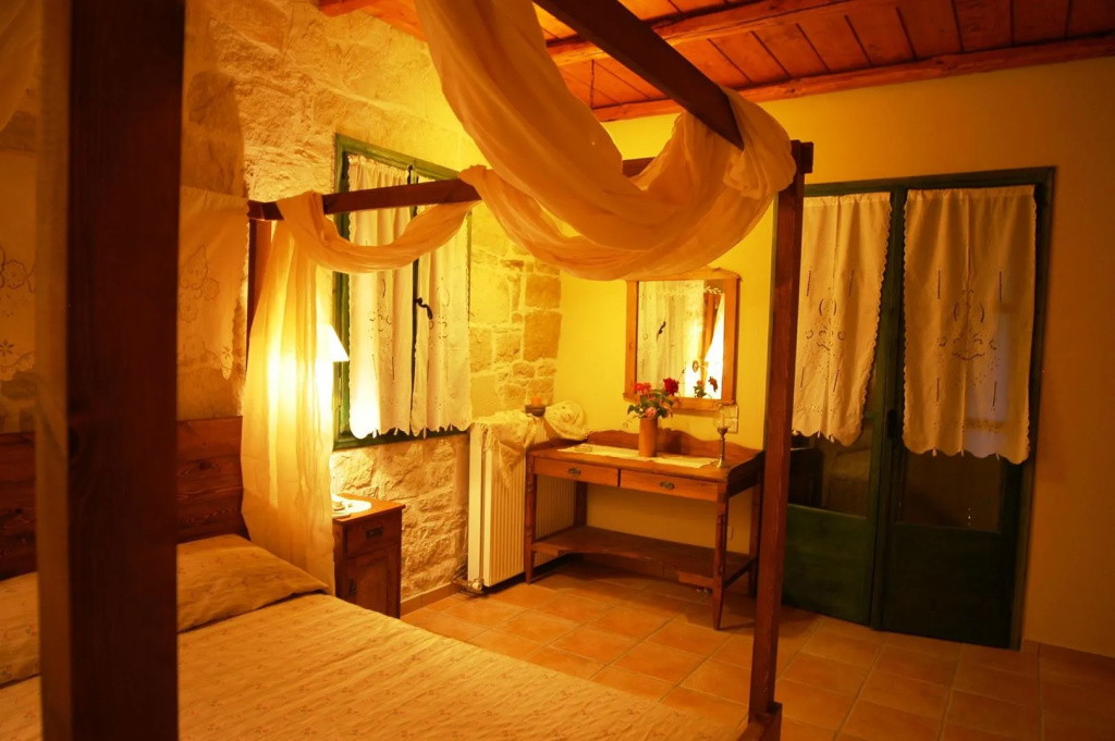Enagron Cretan Ecotourism Village