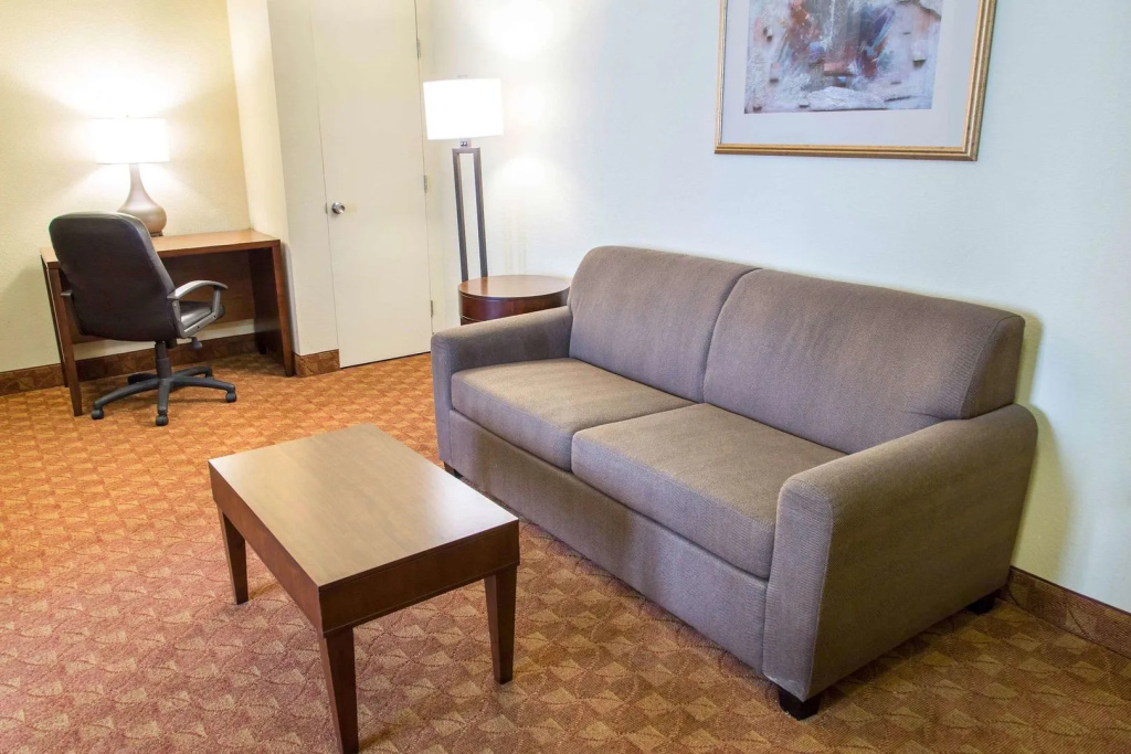 Comfort Suites Fort Worth North Fossil Creek