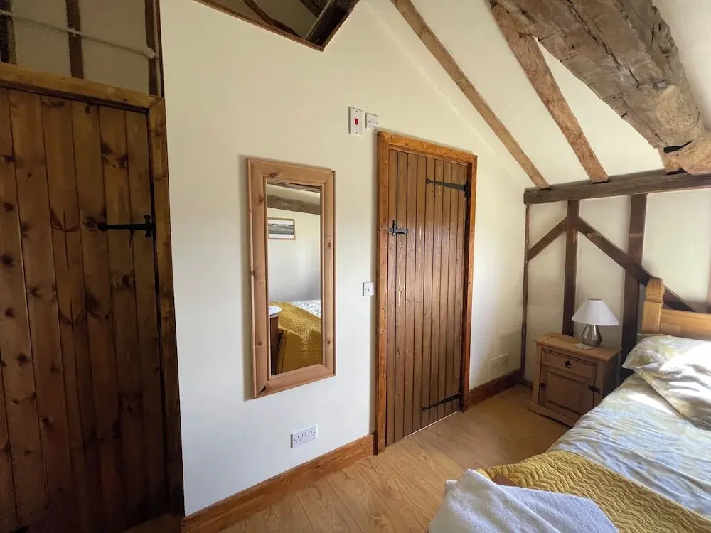 The Cow Shed - Sleeps 4, Parking & Pet Friendly