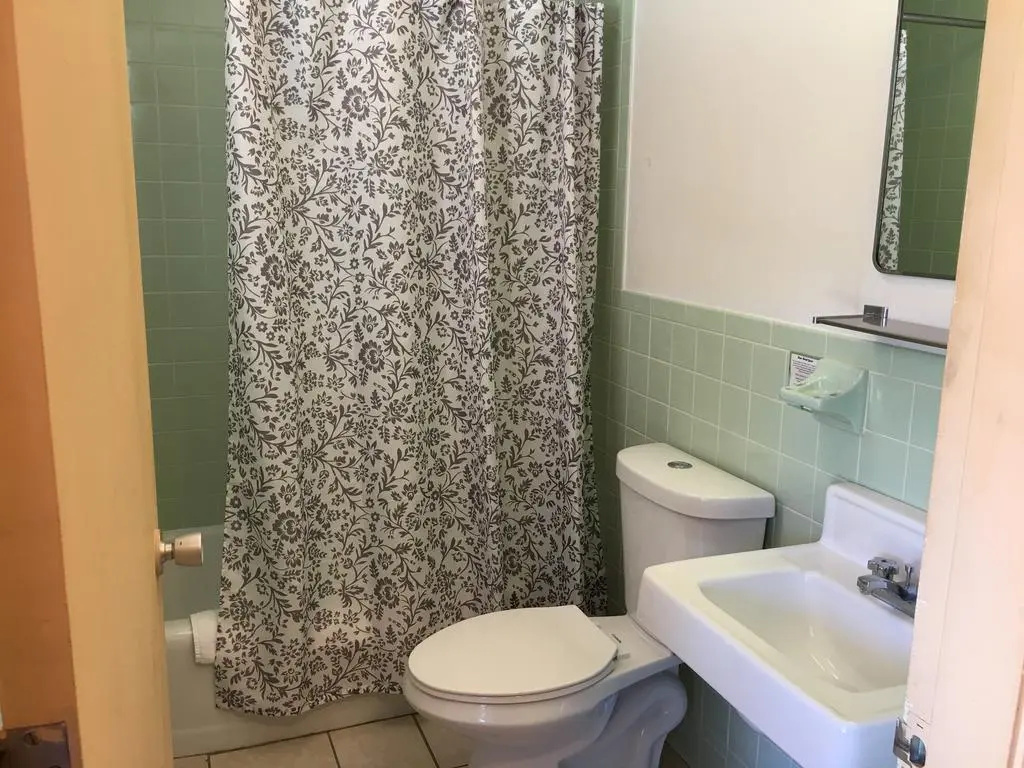 Snowdon Chalet Motel