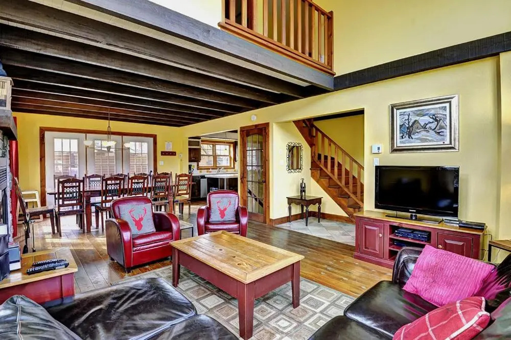 Chalet 9001 Chemin des Alpages by Les Chalets Alpins