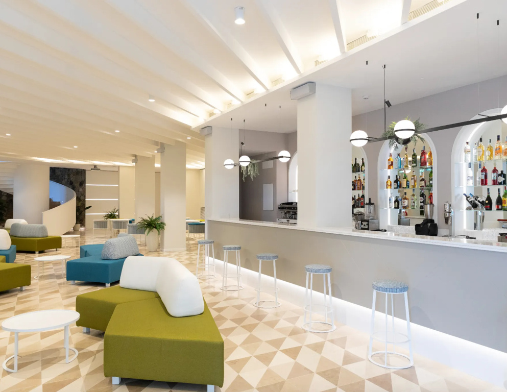 HOTIDAY Room Collection - Sorrento
