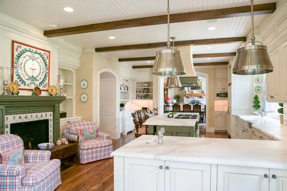 Eagle Lake Estate