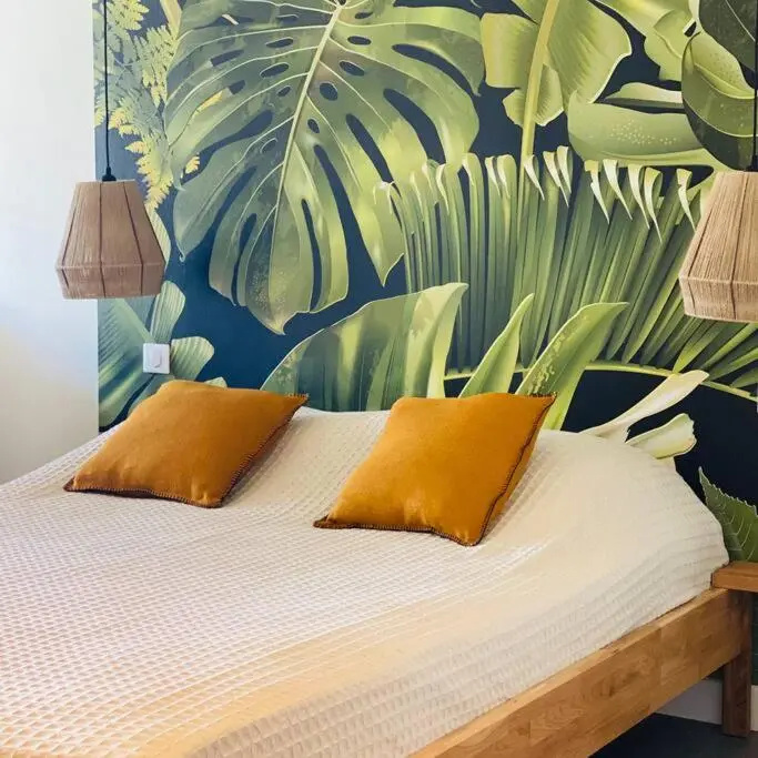 Studio tropical, beautifully renovated, sea view