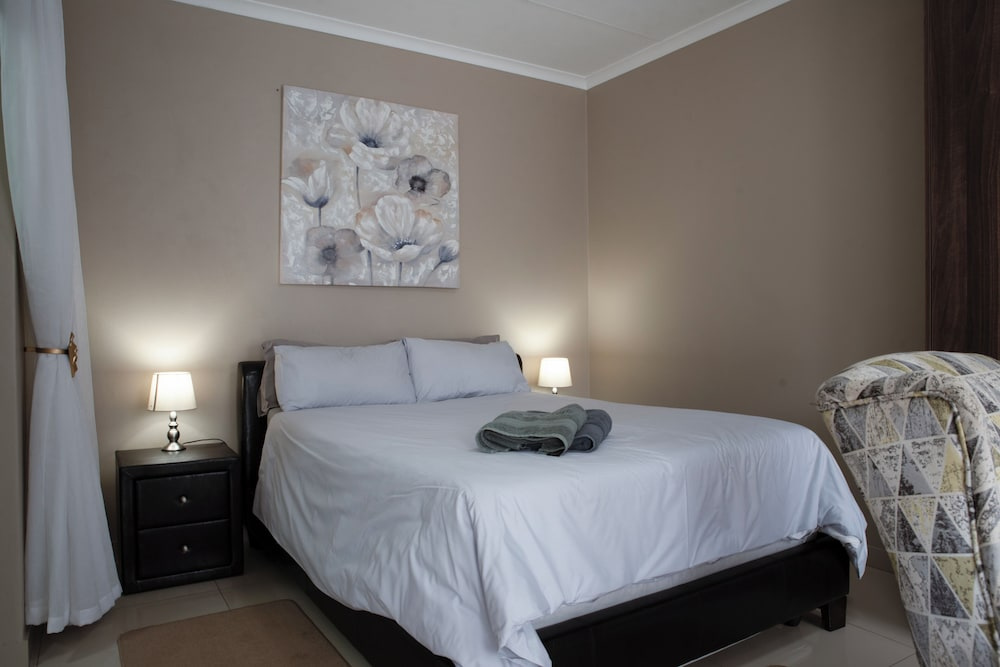 Rusty Estate - Self Catering
