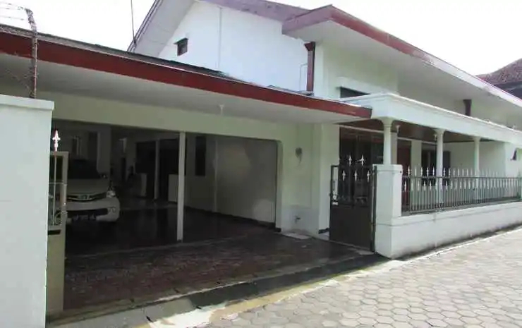 Guest House Griya Jambu 20