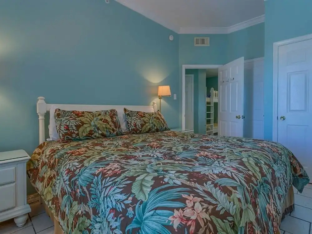 Royal Palms 1304 by Meyer Vacation Rentals